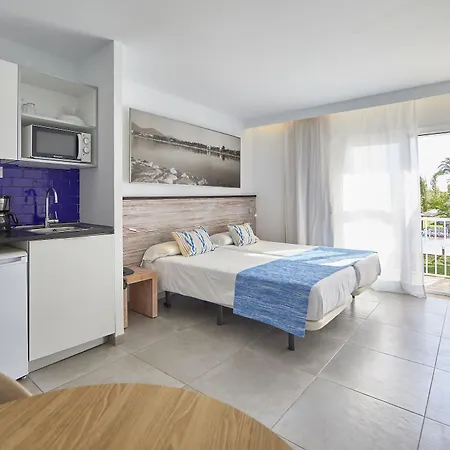 Aparthotel Seaclub Alcudia Mediterranean (adults Only) 4*