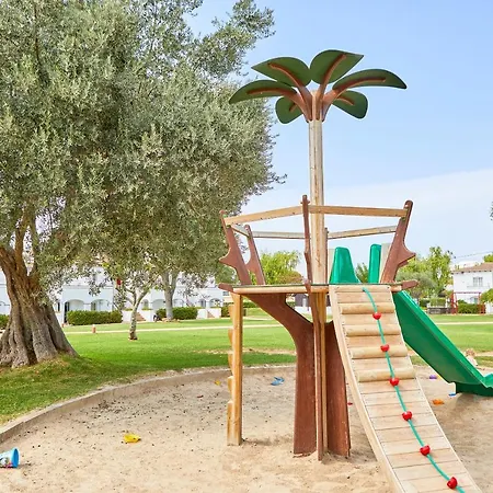 Hotel apartamentowy Seaclub Mediterranean 4*